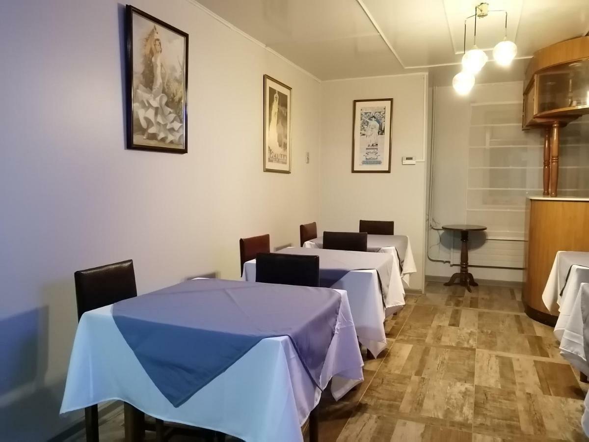 Hotel Sevilla Темуко Экстерьер фото